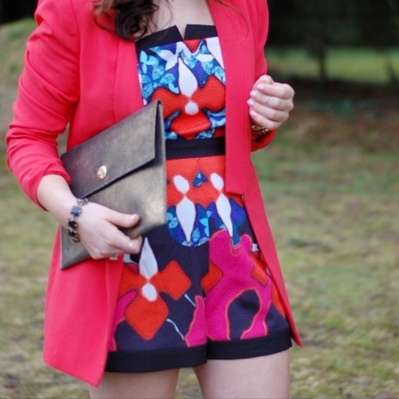 "Like New" PETER PILOTTO x Target 🎯 Floral Pattern Textured Romper - Picture 3 of 10